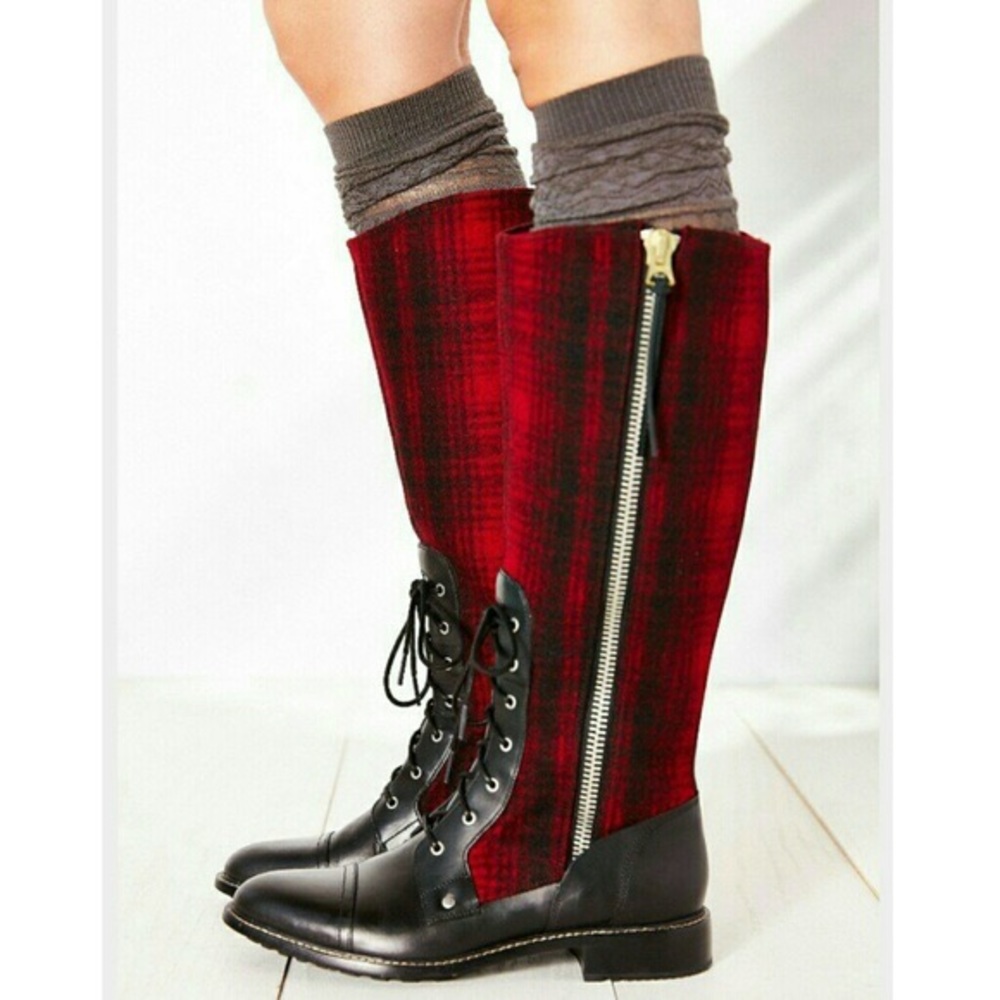 Woolrich Womens Roadhouse Red Plaid Boots